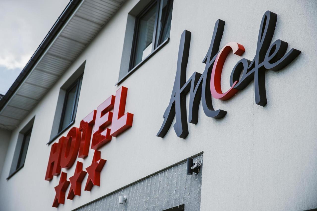 HOTEL Art Cafe Nakło nad Notecią Exterior foto